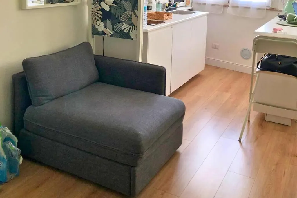 Apartment Design Moderno:Monolocale Spazioso Vicino Metro M2 Milan