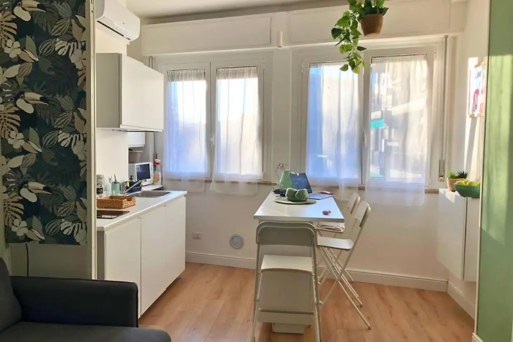 Design Moderno:Monolocale Spazioso Vicino Metro M2 Milan Apartment